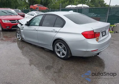 2013 BMW 328 Xi Sulev из США, поврежденный, VIN WBA3B5G56DNS05222
